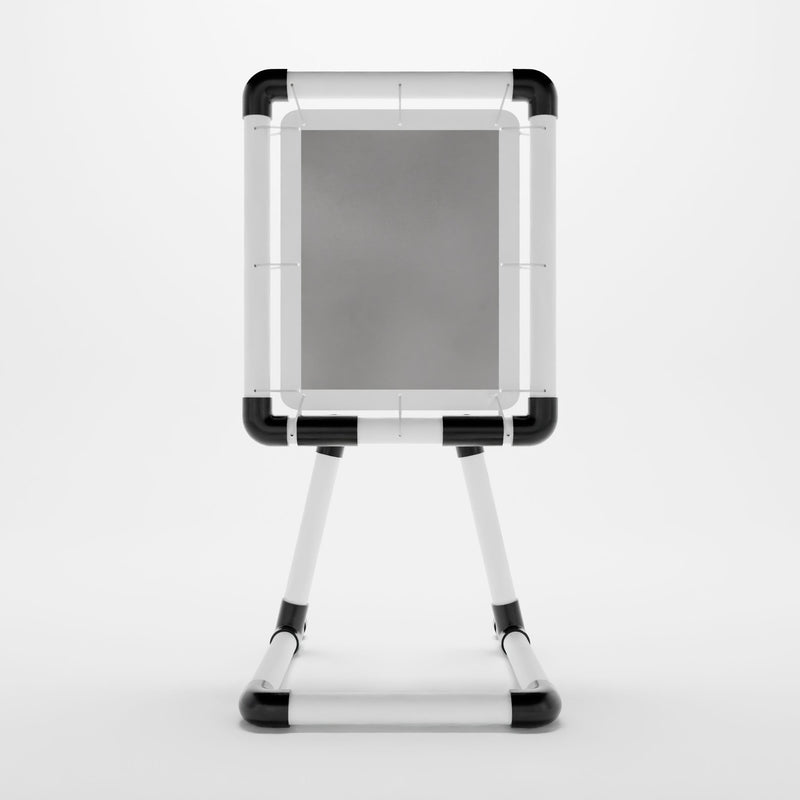 Deluxe Home Stand